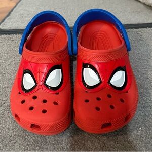 CROCS Kids Red Spider Icon Clogs with Blue Heel Strap
